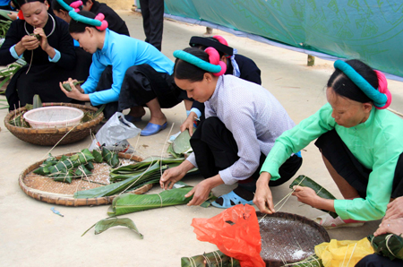 Cultural and tourist fair held in Ha Long city